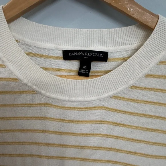 Banana Republic Factory Striped Sweater in Cream and Gold - Picture 2 of 5